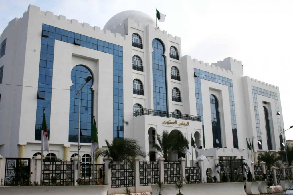 المحكمة الدستورية الجزائرية: لم نتلق أي طعن حول النتائج الأولية للانتخابات الرئاسية حتى الآن 1 263801 13973737031725925563