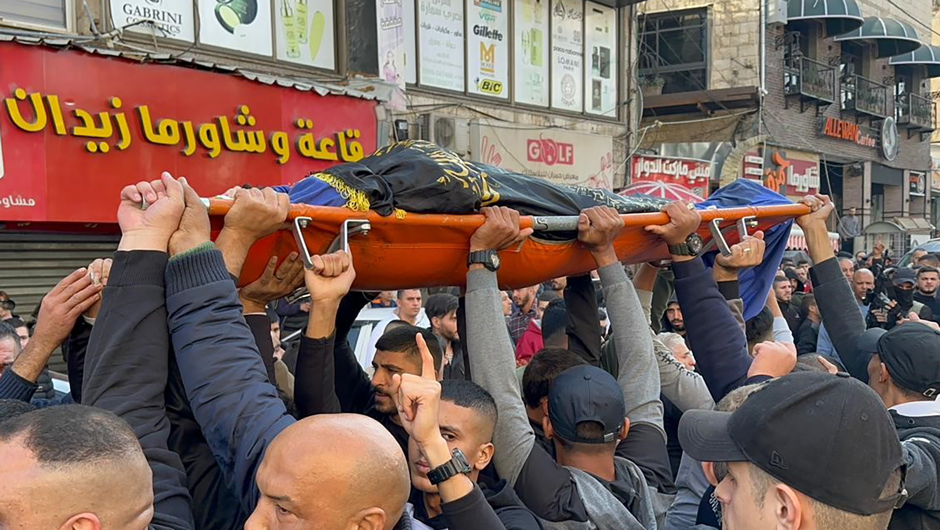 "التعاون الإسلامي" تُدين المجزرة التي ارتكبتها قوات الاحتلال الإسرائيلي في خان يونس جنوب قطاع غزة 1 318184209 6178037708939745 5739508172666960098 n1725965943