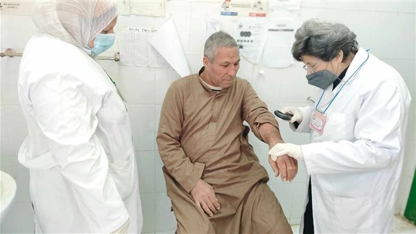 "صحة الشرقية": الكشف على 1869 مواطنا بمركز أولاد صقر ضمن مبادرة "بداية جديدة لبناء الإنسان" 1 3721727519045