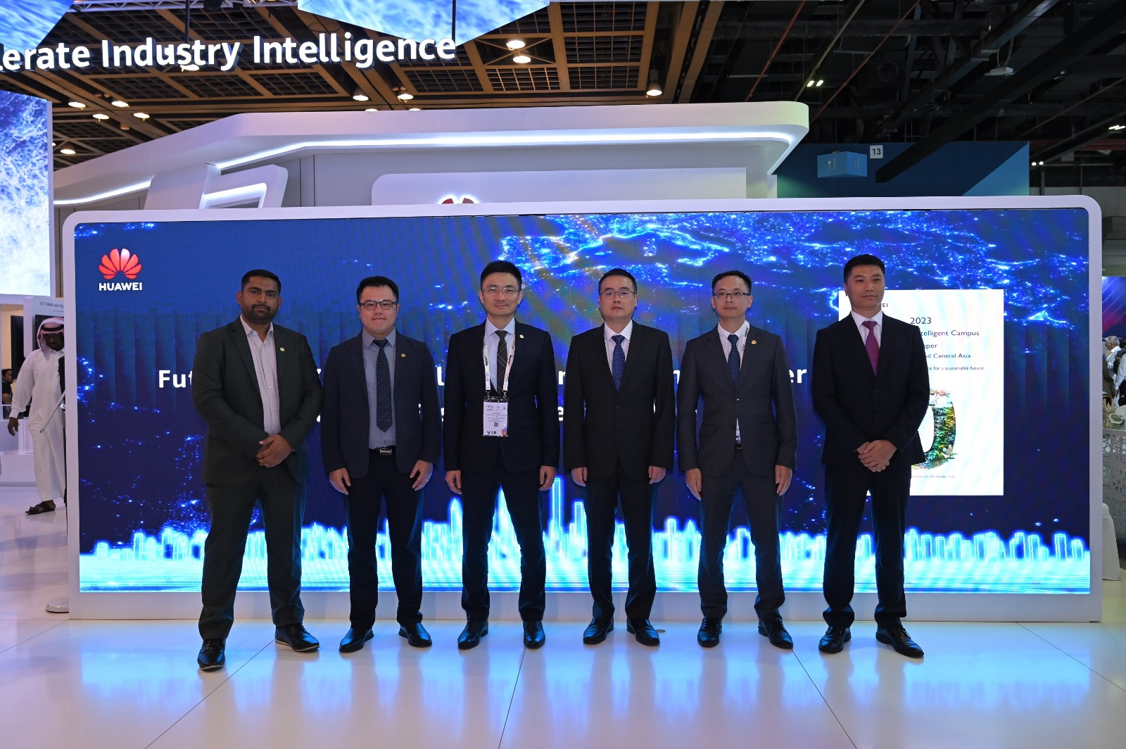 جلوبال (2): معرض الطاقة الرقمية الدولي لعام 2024 يُسدل الستار عن مستقبل الطاقة الذكية والرقمية في مدينة شينزين الصينية 1 5 1941726208584