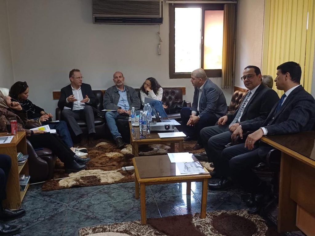 رئيس جهاز تنمية المشروعات : حريصون على تفعيل مبادرة"بداية" 1 5421727686445