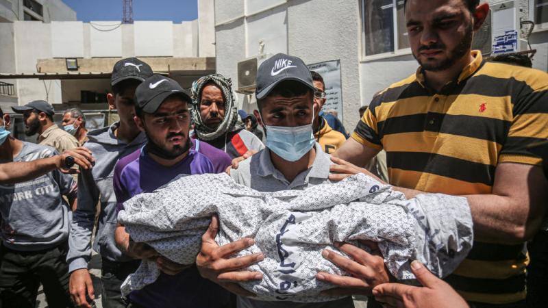 وزيرالصحة اللبناني: 12 قتيلًا و2750 مصابًا حصيلة ضحايا تفجيرات الأجهزة اللاسلكية 1 612FA7C7 B00C 4E31 81F2 9969F30A10CE1726657144