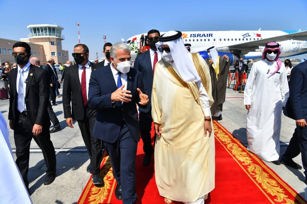 وزيرا خارجية البحرين والمجر يبحثان جهود التوصل لوقف دائم لإطلاق النار في غزة 1 6155e6964c59b75d91563ca51725471244
