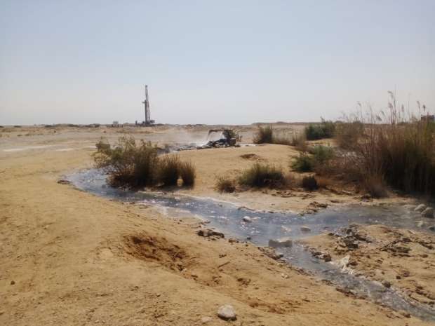 مياه كبريتية على أعماق 700 متر ورمال ساخنة تنعش السياحية الاستشفائية بالوادي الجديد 1 76904458316534649881726120623