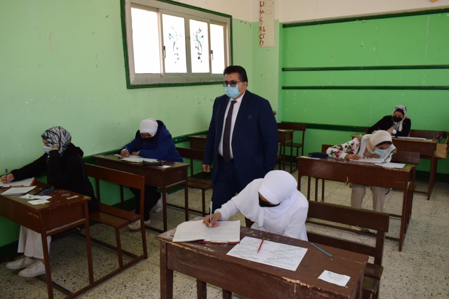 وكيل تعليم جنوب سيناء: كافة مراحل العمل بامتحانات الدور الثاني لشهادة الثانوية العامة مؤمنة بالكامل 1 8711725274864