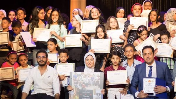 "قصور الثقافة" تكرّم 70 موهبة أدبية في ختام أنشطة نادي الكتابة الإبداعية بمركز طنطا 1 8911725190807
