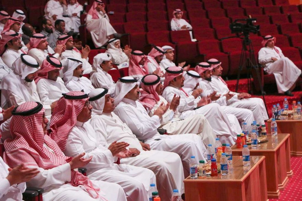 ندوة بالصحفيين ترصد دور الصحافة المدرسية كنواة لتخريج نوابغ الأدب والثقافة طوال امتداد القرن العشرين 1 IMG 84001727383684