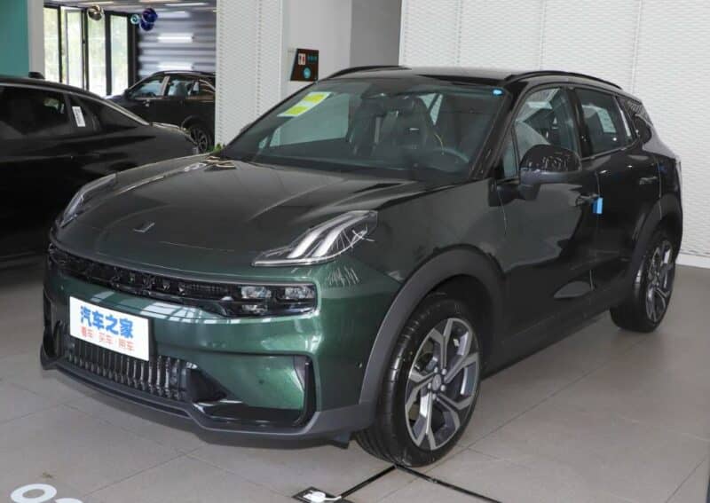 جلوبال (8): إطلاق Lynk & Co 06 في الكويت، وكشف النقاب عن سيارة SUV أنيقة من الفئة B في الشرق الأوسط 1 Lynk Co 06 Remix أمامي جانبي1726074843