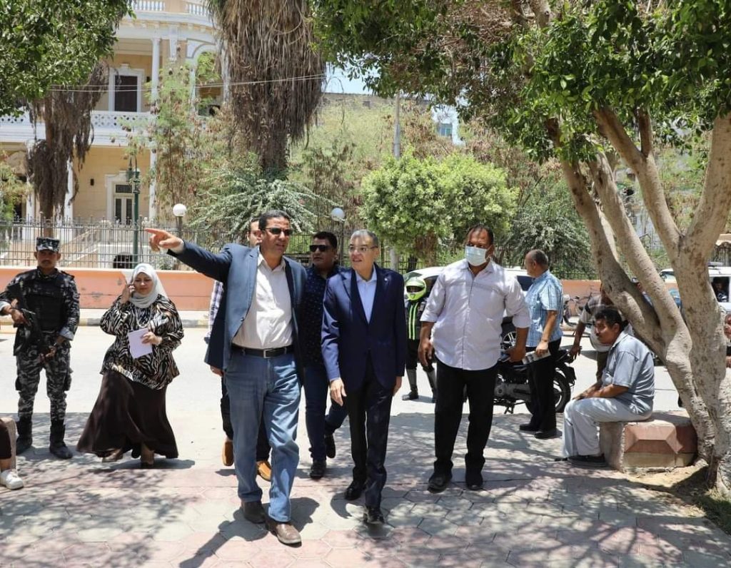 محافظ المنيا يتفقد أعمال تطوير فندق الجامعة 1 elaosboa024611727633764