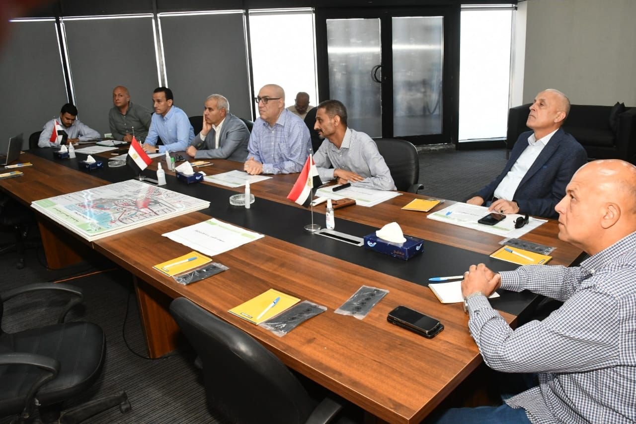 وزير الإسكان يتابع مع مسئولي "سيتى إيدج" معدلات تسويق بعض مشروعات "المجتمعات العمرانية" 1 elaosboa937021725868023