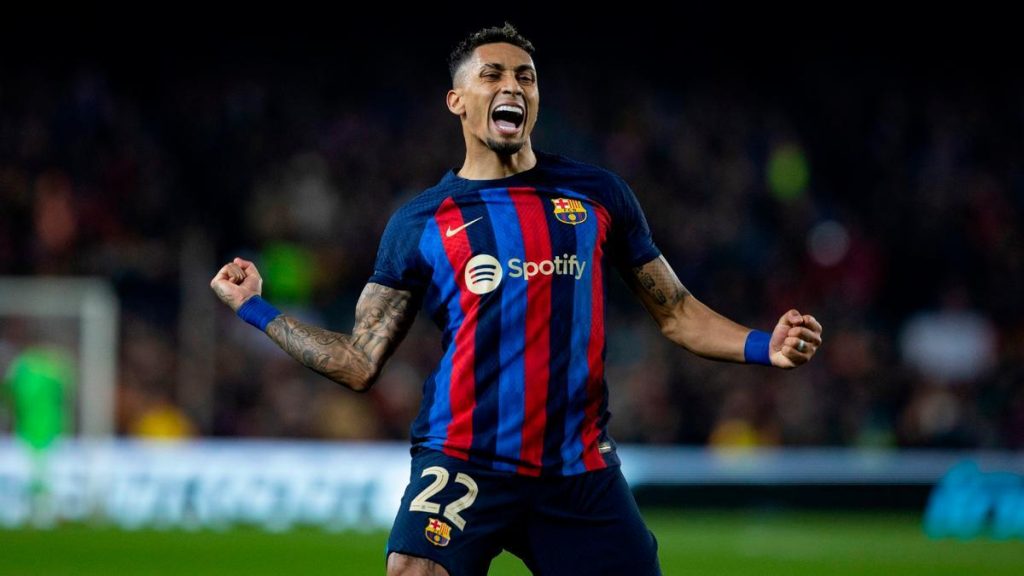 "رافينيا" يرفض عرض الهلال السعودي للبقاء في برشلونة 1 f813a945 9c6c 4d96 ba9d 8a4490f9a119 alta libre aspect ratio default 01726064224