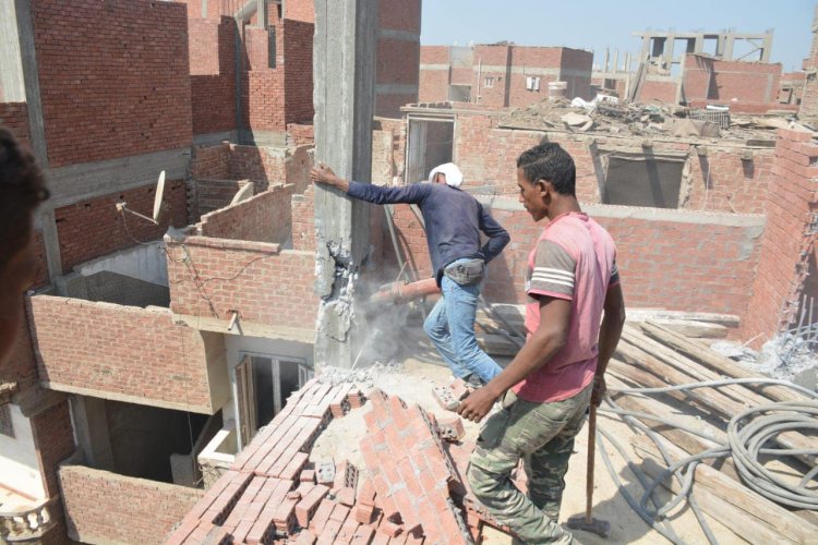 محافظ البحيرة: مستمرون في محاربة مخالفات البناء والتعديات على الأراضي وأملاك الدولة 1