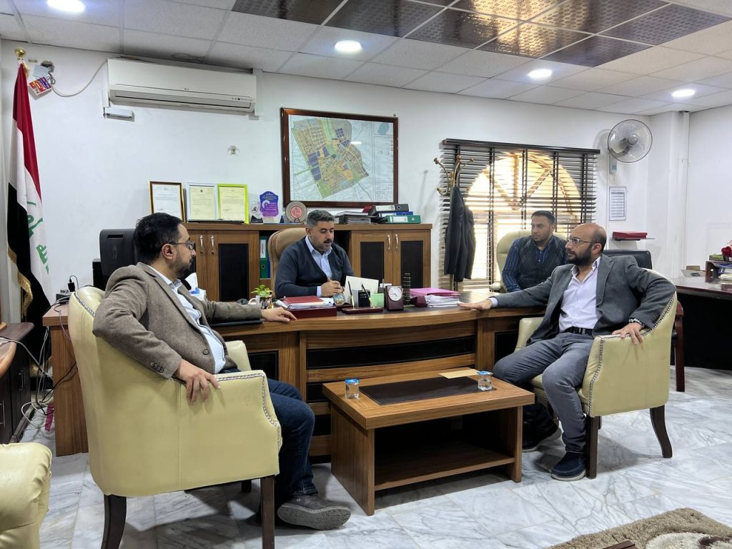 نائب "المجتمعات العمرانية":يسلم طلبة كلية التخطيط العمراني شهادات إتمام دورتهم التدريبية 1 photo 2023 01 30 22 14 48