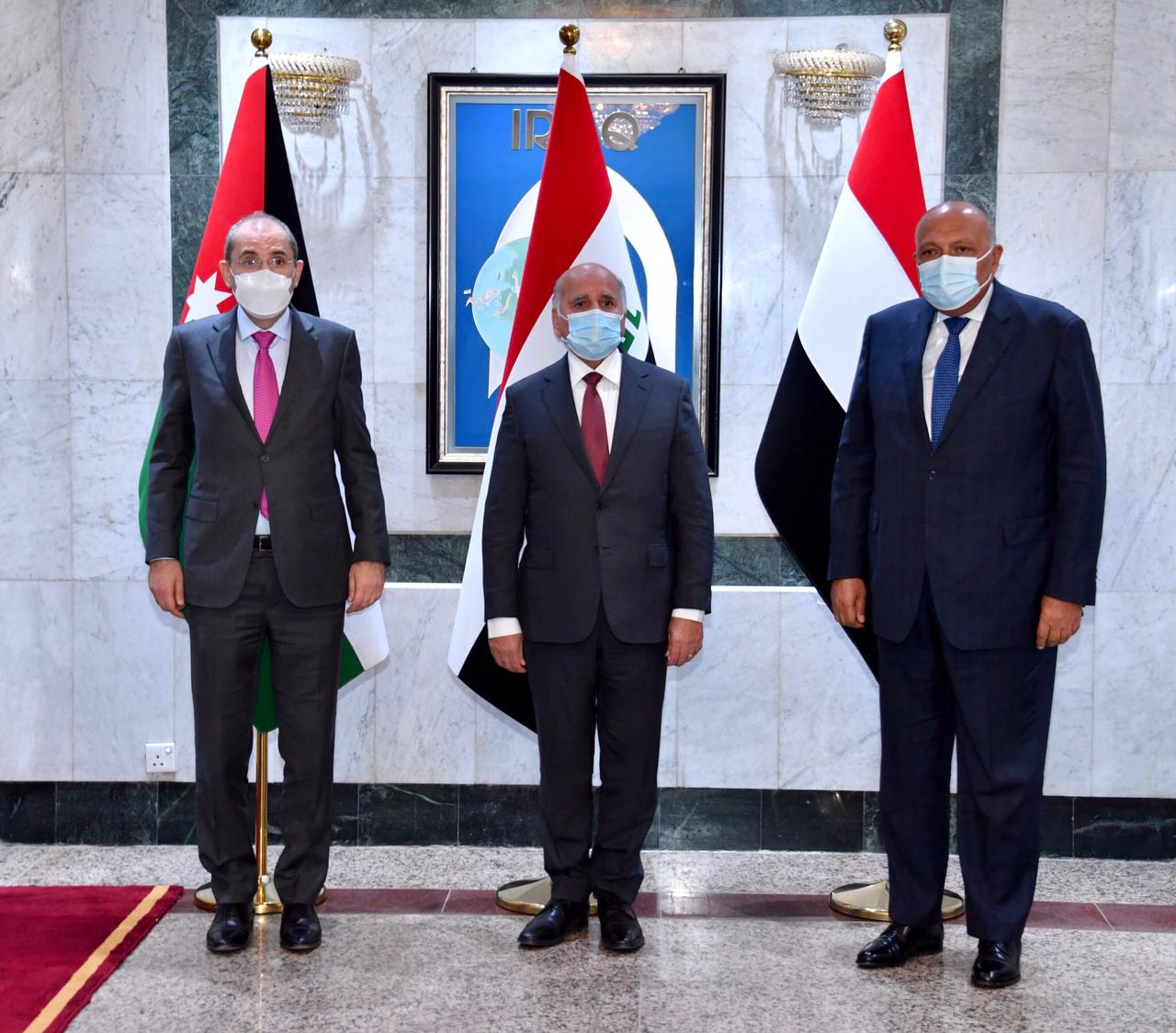 وزير الخارجية يوجه بضرورة التنسيق مع الجهات ذات الصلة بملفات البيئة لضمان تناغم الموقف الوطني 1 upload 1617036072 4972881561725272163