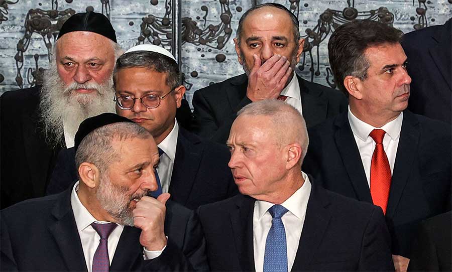 حزب إسرائيلي: حكومة نتنياهو " كارثية " وأخفقت في اعتراض الصاروخ الحوثي ويجب رحيلها 1 حدث حكومة نتنياهو1726388704