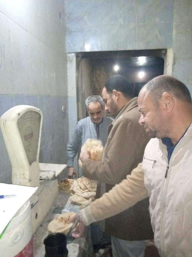 ضبط 8 أطنان دقيق في حملات تموينية خلال 24 ساعة 1 حملات تموينية 1680166959 01728202205