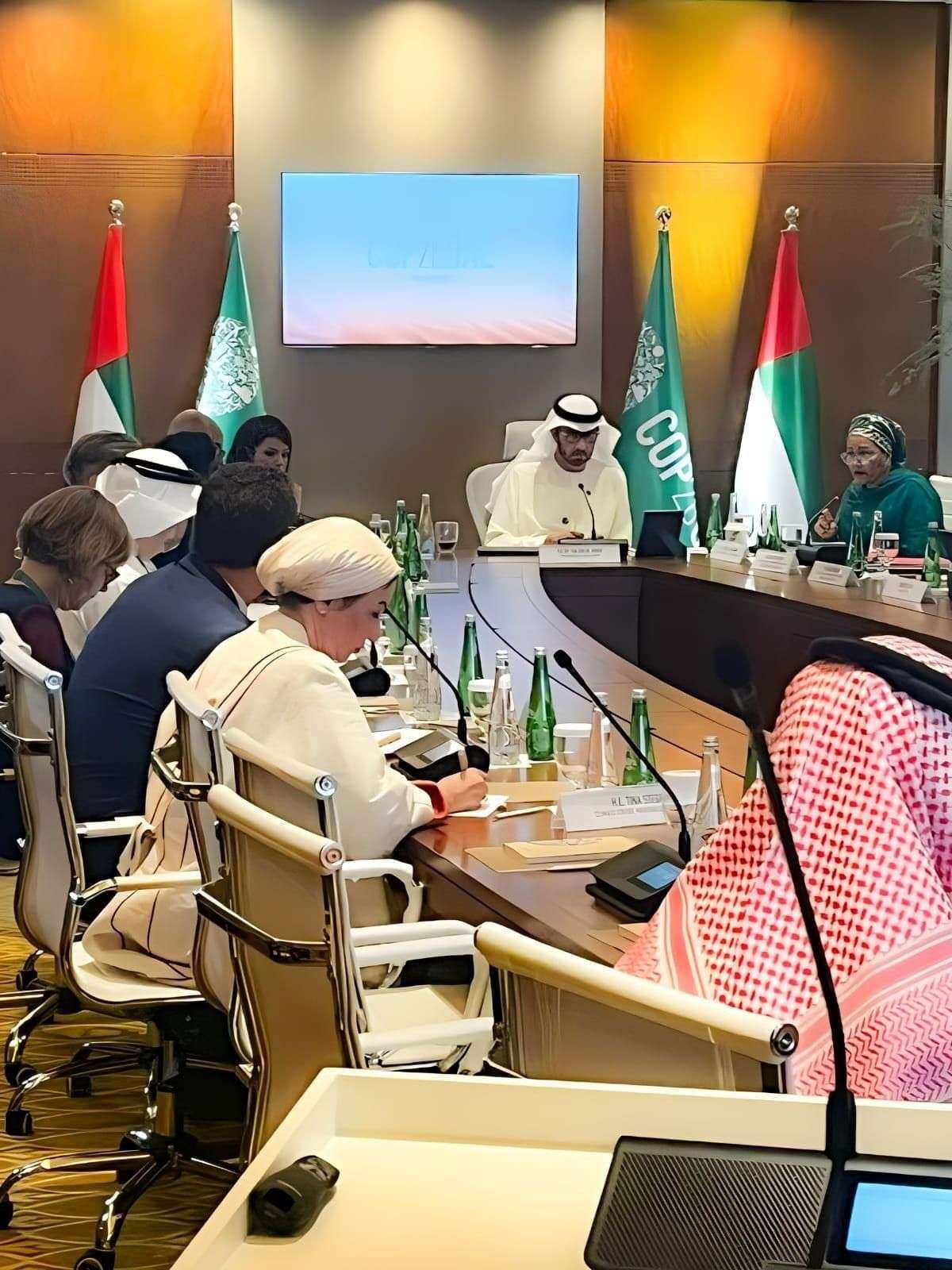 وزيرة البيئة: الهدف الجديد لتمويل المناخ يجب أن يحقق التوازن بين احتياجات الدول النامية والمتقدمة 1 1698741621 01728729125