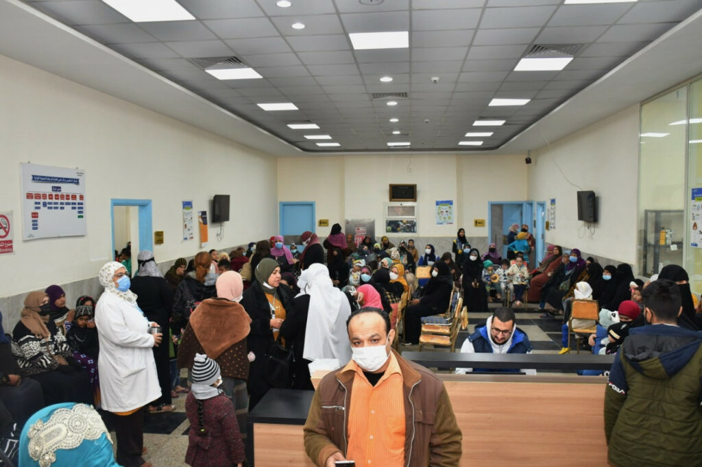 محافظ القاهرة يبحث دور المجتمع المدنى فى تنمية منطقة الزمالك للحفاظ على هوية المنطقة 1 164321470031729189922
