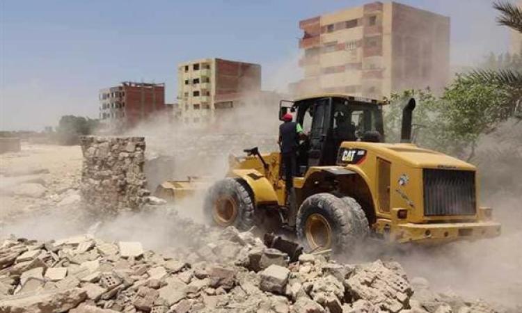 الأجهزة التنفيذية بالمحافظات تشن حملات لضبط وردع المخالفين للقانون .. إضافة أولى وأخيرة 1 169850423101729448583