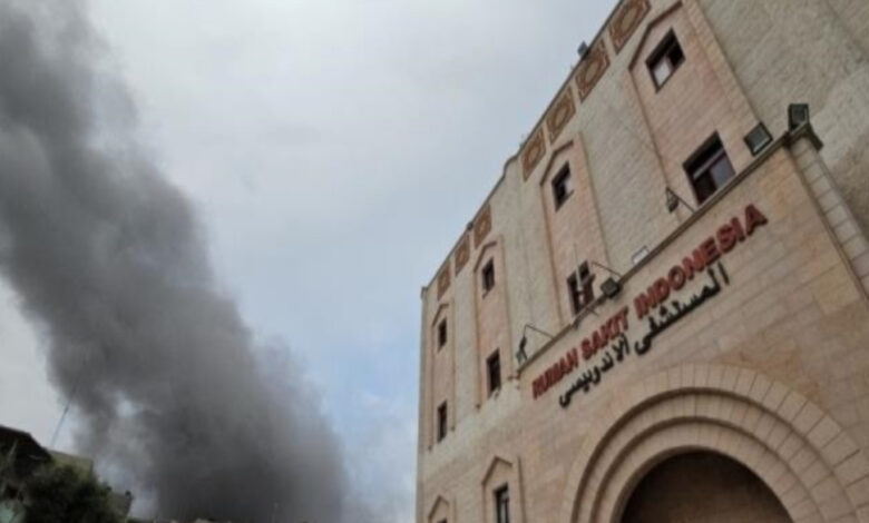 استشهاد اثنين من المرضى في المستشفى الإندونيسي شمال قطاع غزة 1 1700475554 IMG 52791729330084
