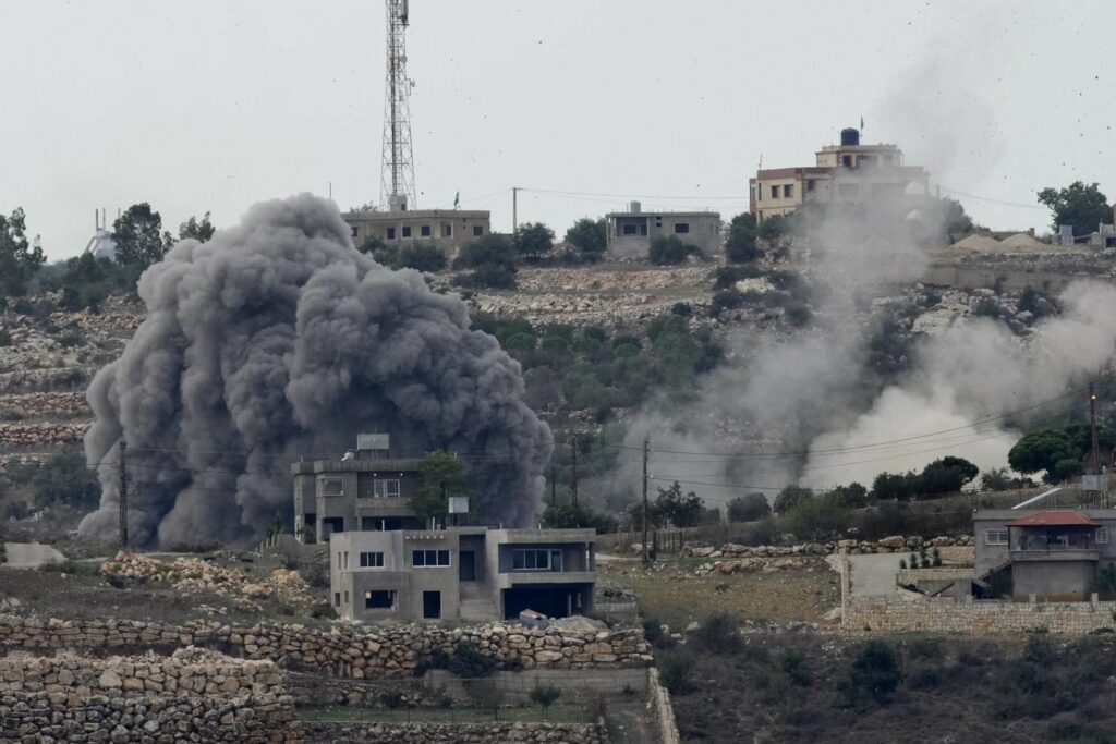 غارة إسرائيلية على شمال لبنان للمرة الأولى و"حزب الله" يقصف قوة إسرائيلية في بلدة مركبا 1 17041261201771728906965