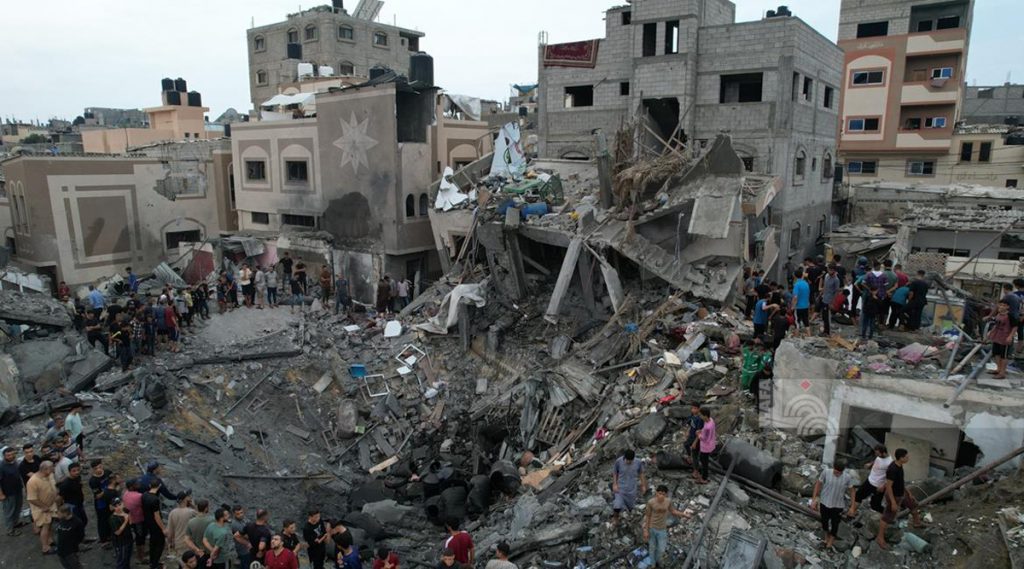 استشهاد 7 مواطنين وإصابة 6 آخرين جراء قصف الطيران الإسرائيلي بمناطق متفرقة بلبنان 1 17196533693861728547862