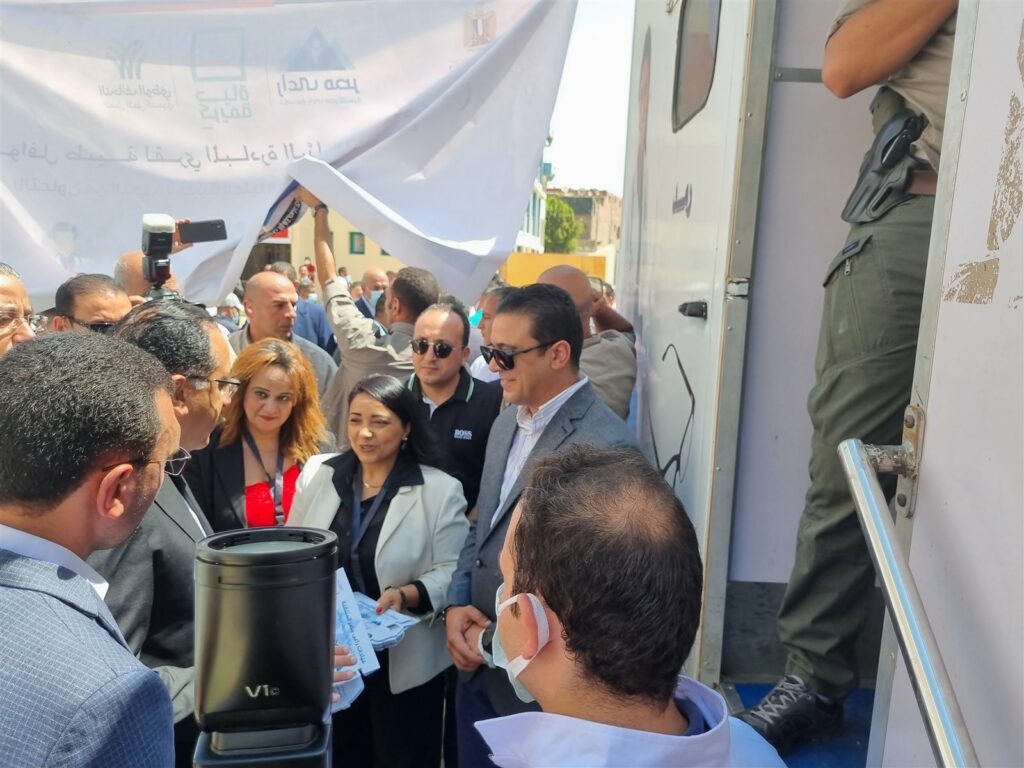 رئيس الوزراء: مشروعات الصرف الصحي تمثل أولوية هامة على أجندة المبادرة الرئاسية "حياة كريمة" 1 1761729331102