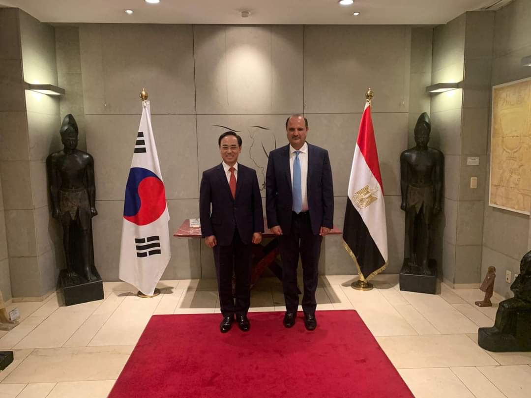 سفير مصر بكوريا الجنوبية يستقبل بعثة منتخب شباب التايكوندو بعد التألق في بطولة العالم 1 19 2021 637694787863775135 3771728325803