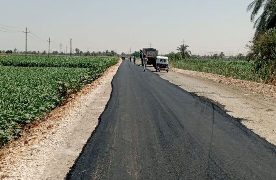 محافظ اسيوط: إنشاء طريق جديد بطول 5 كم يربط مركزي ديروط والقوصية بتكلفة 30 مليون جنيه 1 19 2022 637966805946706531 6701729326003