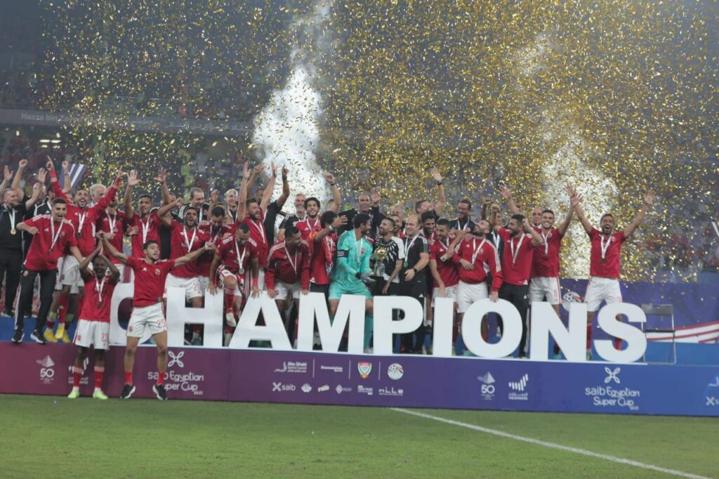 الأهلي يتوج بلقب كأس السوبر المصري بفوزه المثير على الزمالك بضربات الترجيح 7-6 1 19 2022 638025951486648801 6641729801024