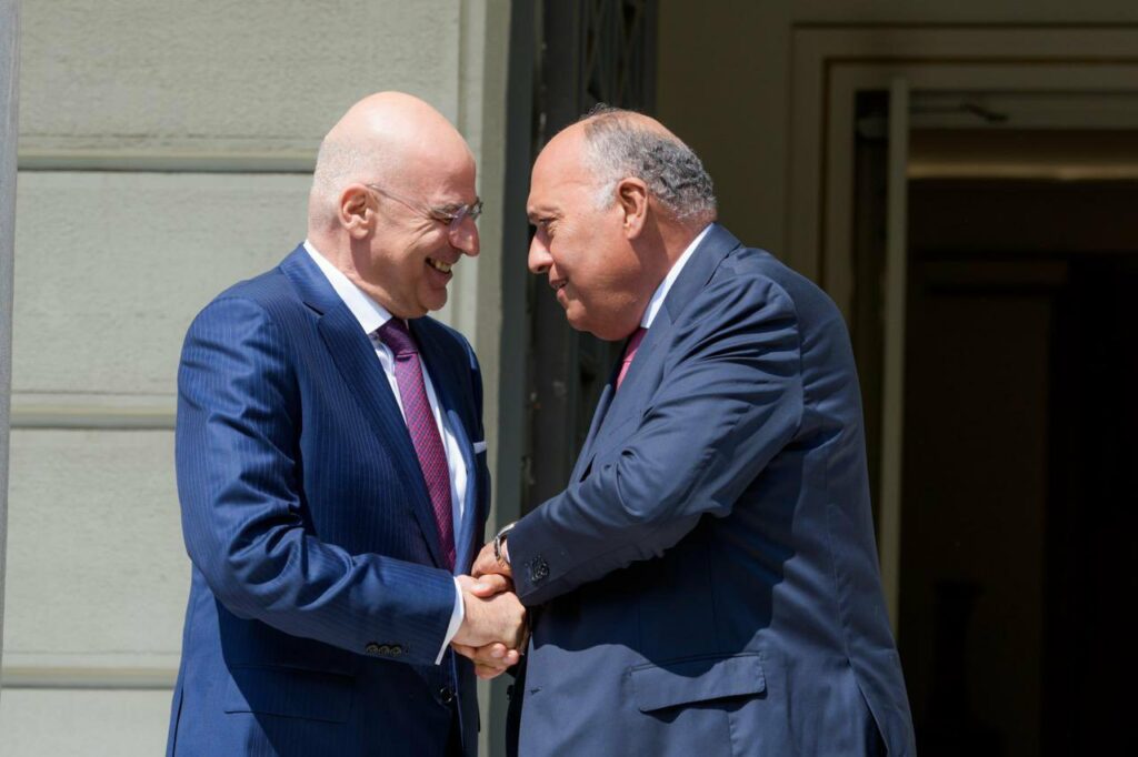وزير الخارجية يؤكد اهتمام مصر بمشروع الربط الكهربائي مع اليونان في ظل العلاقات الثنائية المتميزة 1 19 2023 638168229689498622 9491728838923