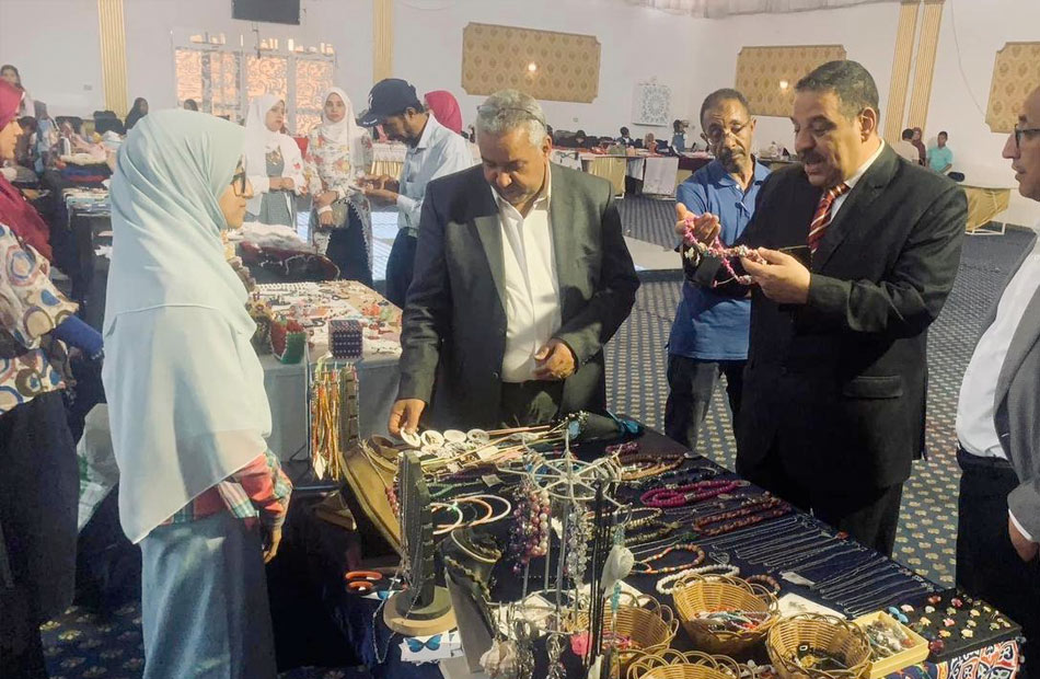 محافظ كفرالشيخ يفتتح معرض الصناعات الحرفية واليدوية بنادي الخالدين 1 19 2023 638230269016381206 6381728838444