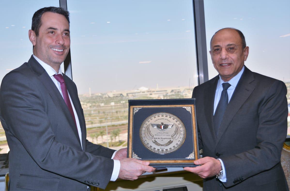 وزير الطيران المدني يبحث مع سفيرة البحرين مجالات التعاون المشترك في مجال الطيران المدني 1 19 2024 638431920551442451 1441728468804