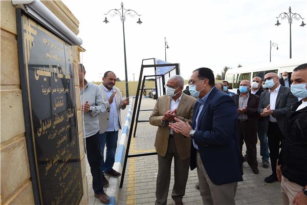 رئيس الوزراء يفتتح "ممشى بورتوفيق" بعد إغلاقه لمدة 13 عامًا بمحافظة السويس 1 202111131649137251729942204