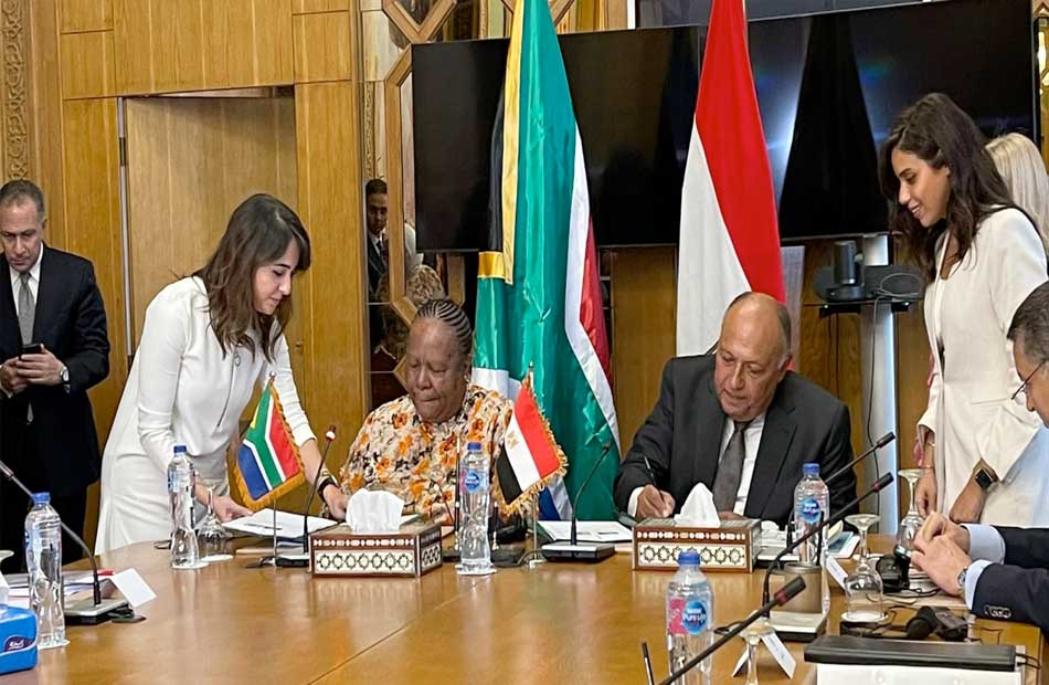 جنوب إفريقيا والاتحاد الإفريقي يناقشان مجالات التعاون في إطار مجموعة العشرين 1 2022 637890951295364067 5361728393665