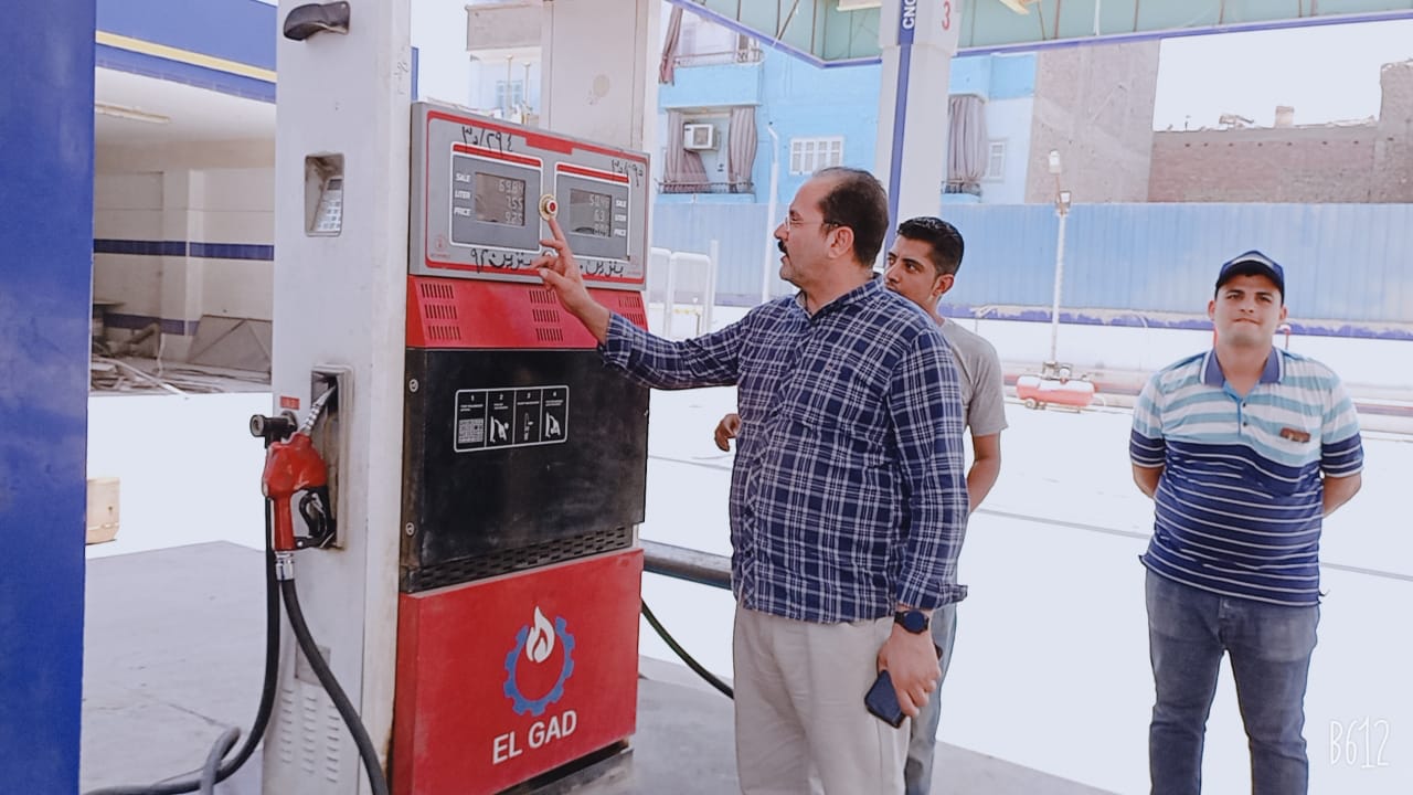 محافظ البحيرة لـ /أ ش أ/ : متابعة مستمرة لمواقف السيارات ومحطات الوقود لضمان الالتزام بالتعريفة الجديدة 1 2022 637936665587911678 7911729252264