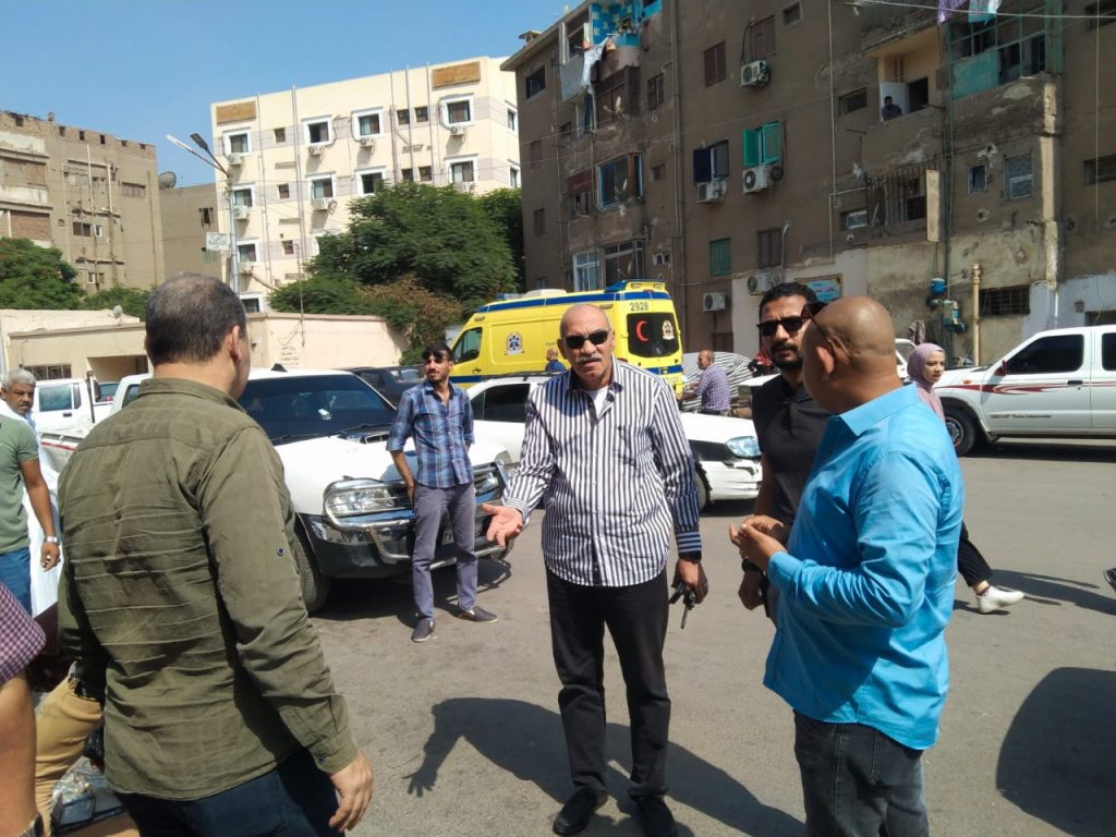 محافظ أسيوط يوجه بإزالة الإشغالات بمنطقة الأزهر حي شرق 1 2022 637965171471588134 1581727775906
