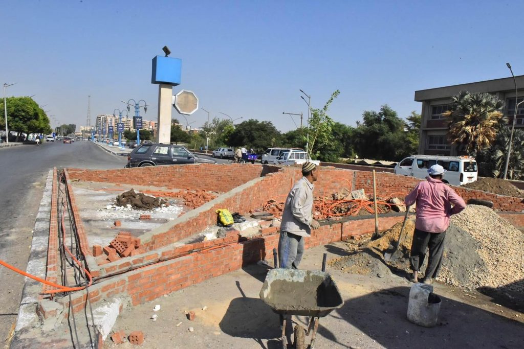 محافظ أسيوط يوجه بسرعة استكمال أعمال التطوير الجارية بـ "مجمع محارق أسيوط" 1 202209221200256461728113885