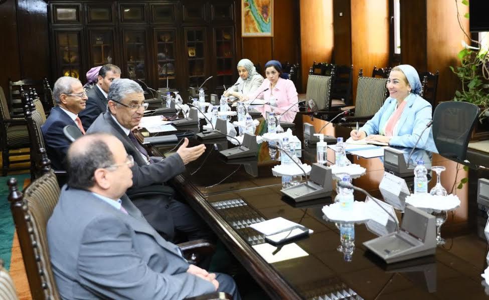 وزيرة البيئة: مصر أطلقت مبادرة الانتقال العادل للطاقة من أجل مراعاة الأبعاد الاجتماعية 1 2022 7 4 12 23 5 7511727776026