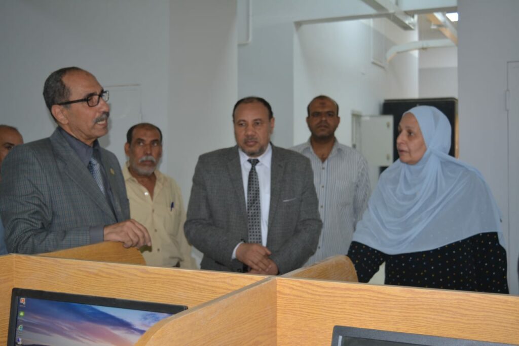 رئيس جامعة الأزهر ونائبه للوجه القبلي يعقدان لقاءً مفتوحًا مع طالبات وأعضاء هيئة التدريس بطيبة الأقصر 1 2023 638197632904377700 4371730055604