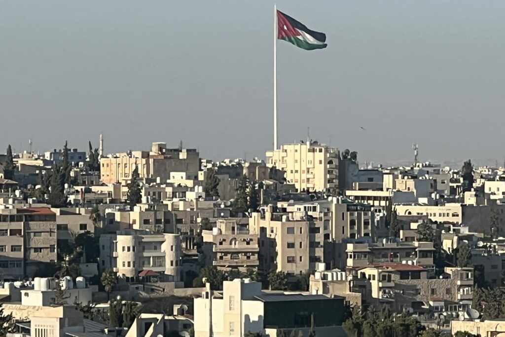 الجيش الأردني يحبط محاولتي تهريب مواد مخدرة بواسطة طائرتين مسيرتين 1 2504491729872364