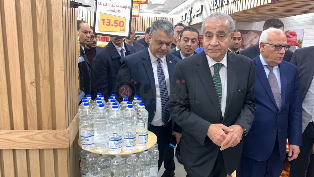 نائب وزير التموين:توفير السلع بجودة عالية وسعر مناسب يمثلان أولوية قصوى ضمن خطة الوزارة 1 2641729601827