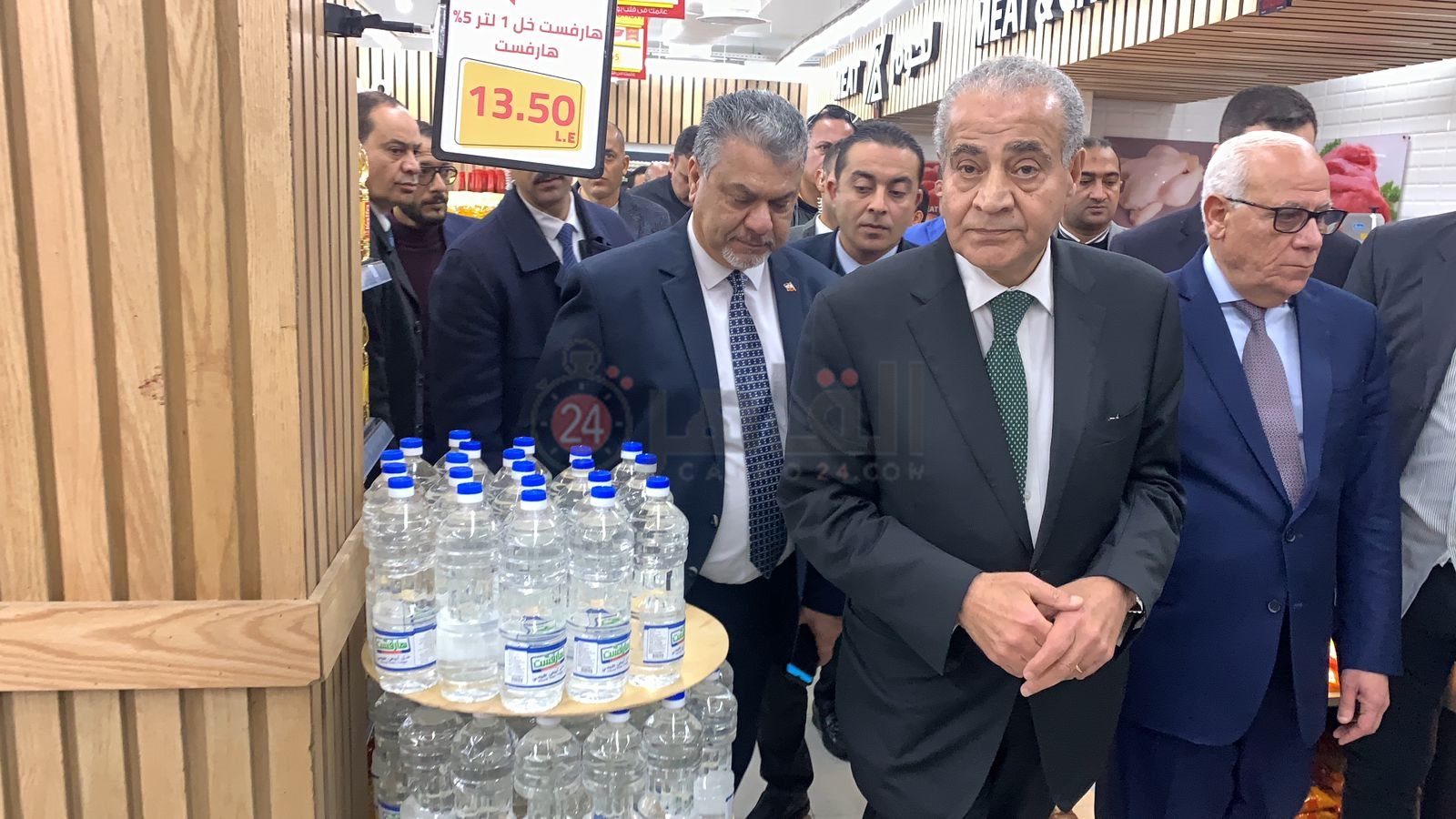 نائب وزير التموين:توفير السلع بجودة عالية وسعر مناسب يمثلان أولوية قصوى ضمن خطة الوزارة 1 2641729601827