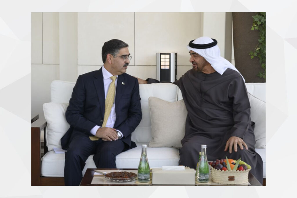 رئيس وزراء باكستان يبحث مع نظيره الطاجكي سبل تعزيز أواصر التعاون بين البلدين 1 27 11 20230UAE pakistan1729066743