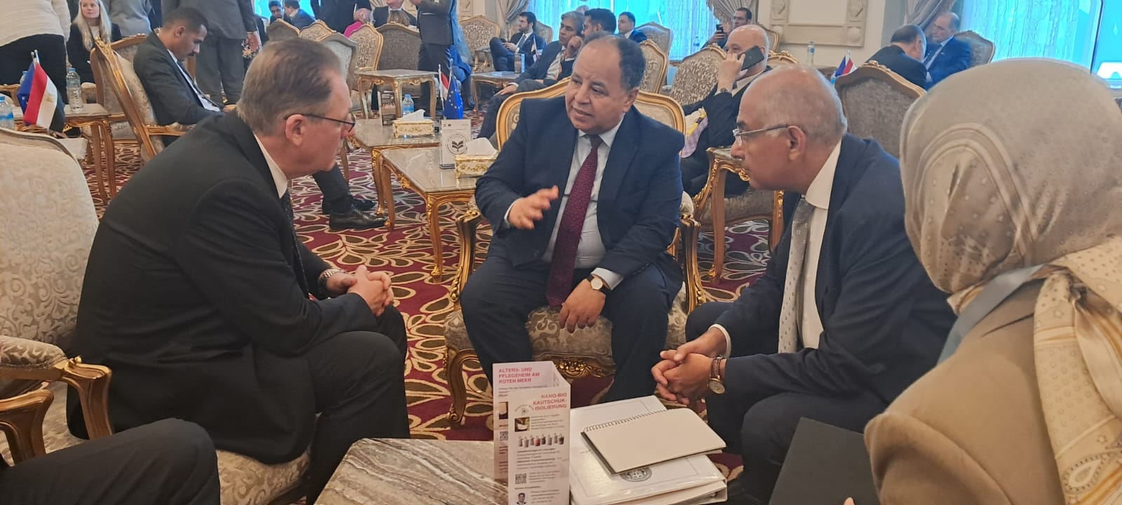وزير الاستثمار: خلق مناخ أكثر تنافسية جاذباً للاستثمار وتوفير البيئة المؤسسية والتشريعية الداعمة وتبسيط الإجراءات 1 30 6 2024 12 32 51 GomhuriaOnline 2417197399711728488895