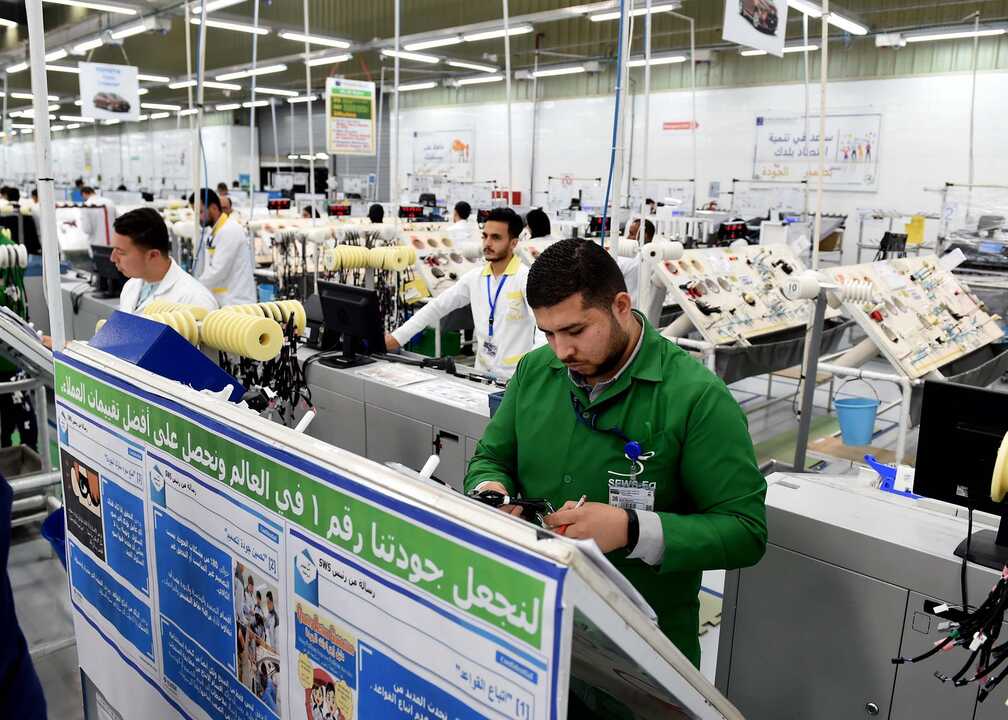 وزير الاستثمار: نبحث مع "سوميتومو إليكتريك - إيجيبت" افتتاح مصنعها الجديد لإنتاج الضفائر الكهربائية خلال الربع الأول من 2025 1 343772091 3673577912924352 8764723821121317440 n1730217183