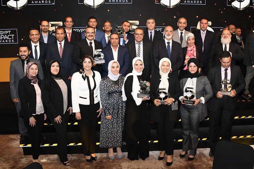 التنمية المحلية: "المقاولون العرب" تفوز بجائزة عالمية عن ترميم كوبري دمياط ومسجد السيدة زينب 1 428 61728910682