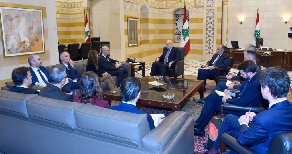 ميقاتي: تفاوض إيران مع فرنسا لتطبيق القرار 1701 محاولة لتكريس وصاية مرفوضة على لبنان 1 4461611729239783