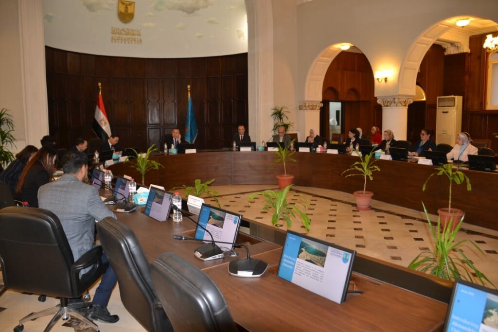 نائب رئيس جامعة الإسكندرية يبحث مع وفد الأكاديمية الصينية للعلوم سبل تعزيز التعاون في المجالات العلمية 1 4841730013491