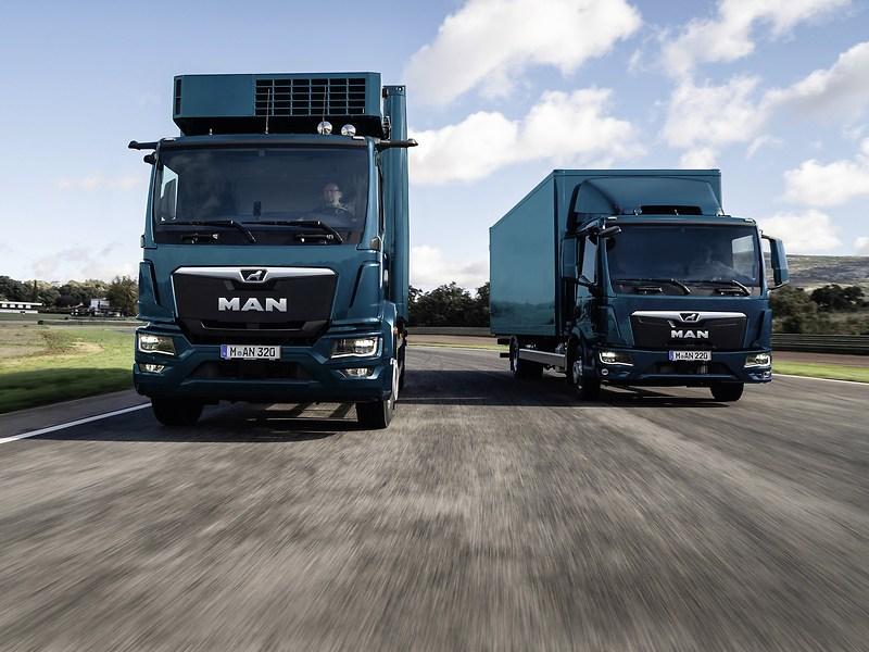 جلوبال (9): تعلن شركة Daimler Truck الشرق الأوسط وأفريقيا عن توليها المزيد من المسؤوليات الإقليمية 1 4ktLeBPEDlZwLmwQ8tzz1730384285